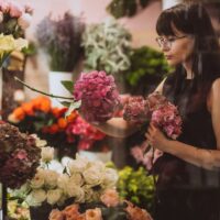 Mothers Day Roses Colour Guide: What Red, Pink, and Yellow Each Actually Mean